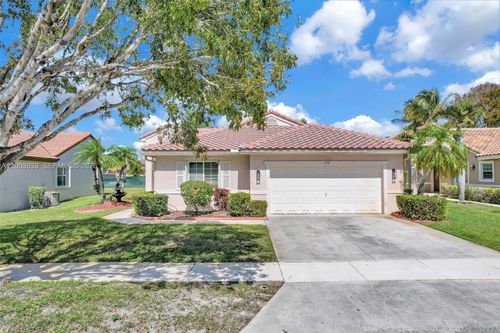 358-358 Sw 163rd Ave, Pembroke Pines, FL, 33027-1084 | Card Image