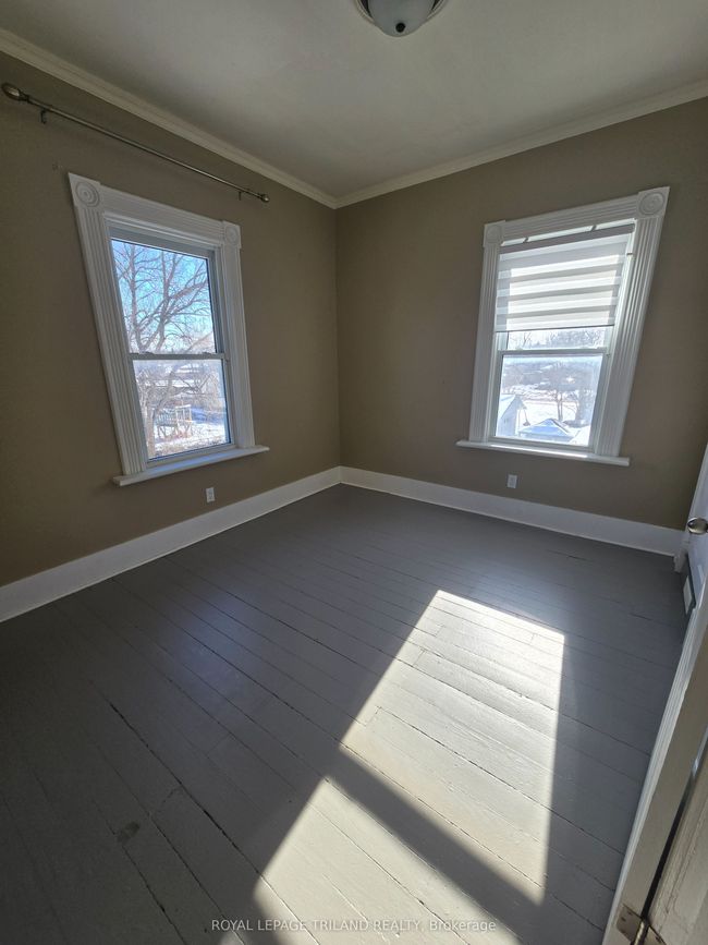 55 Main St S, Home with 6 bedrooms, 2 bathrooms and 6 parking in Forest ON | Image 12