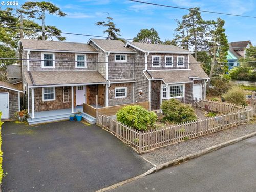1761 S Edgewood St, Seaside, OR, 97138-5229 | Card Image