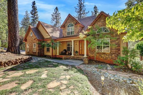 11722 Logans Run Ct, Grass Valley, CA, 95945-5087 | Card Image