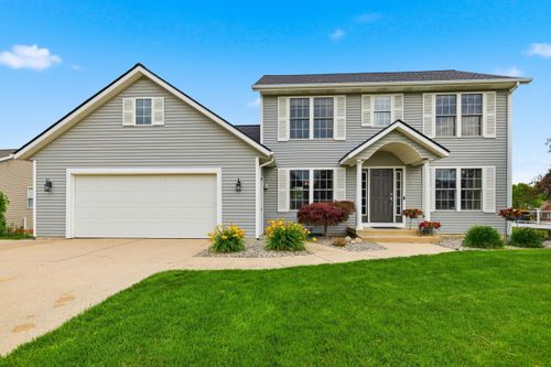 2485 Willow Ridge Dr, Jenison, MI, 49428-9257 | Card Image