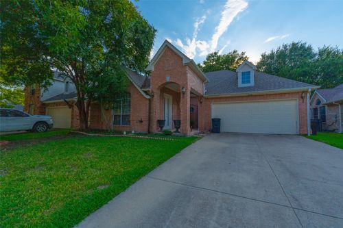516 Arcadia Dr, Keller, TX, 76248-8330 | Card Image