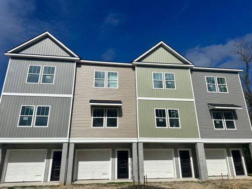 403 Gravy Train St, Charleston, SC, 29414-4625 | Card Image