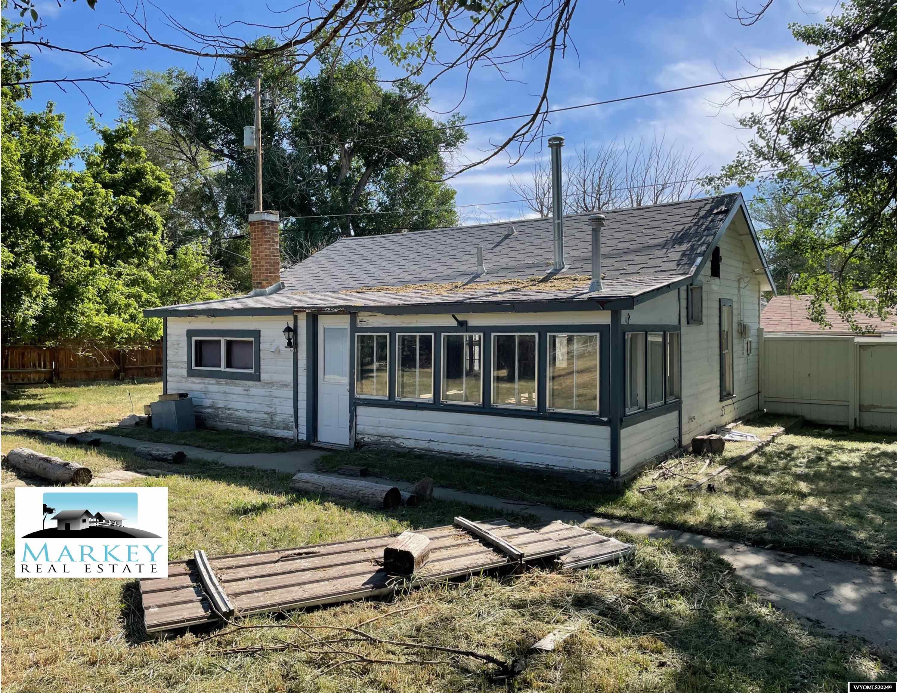 11th St, Rawlins, WY 82301
