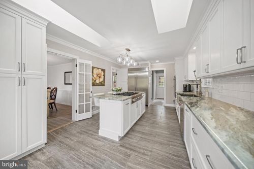 12704 Theresa Dr, SILVER SPRING, MD, 20904-3560 | Card Image