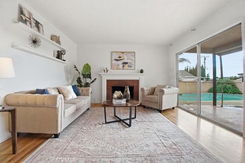 903 Crestfield Dr, Duarte, CA, 91010-2131 | Card Image