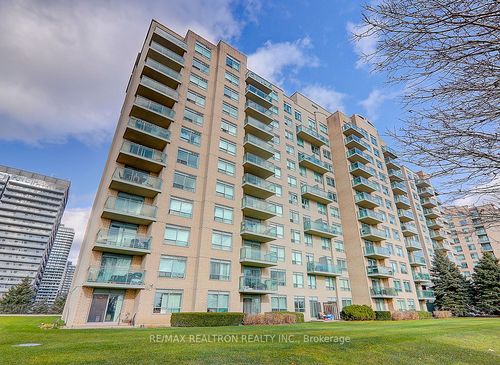 306-39 Oneida Cres, Richmond Hill, ON, L4B4T9 | Card Image