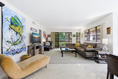137 Brackenwood Road, Palm Beach Gardens, FL, 33418 | Card Image