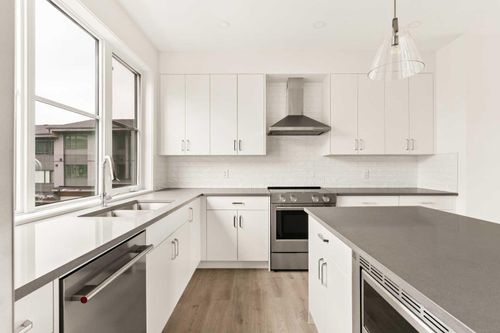 91-1453 Na'A Dr Sw, Calgary, AB, T3H6H7 | Card Image