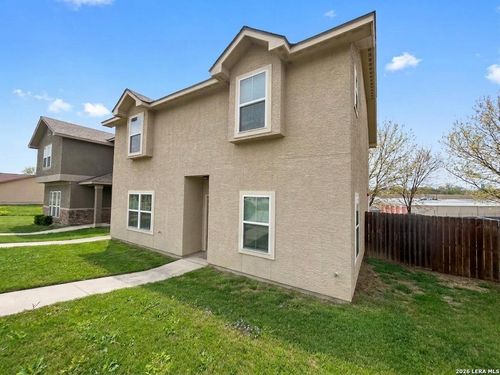 1-622 Meadow Arbor Ln, Universal City, TX, 78148-3730 | Card Image
