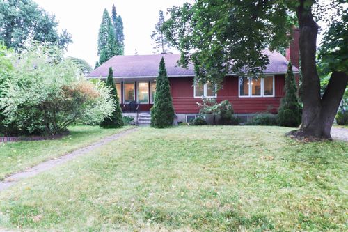 {{alt}} | Card Image