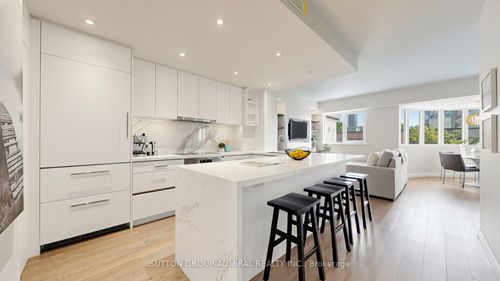 th16-80 Adelaide St E, Toronto, ON, M5C1K9 | Card Image