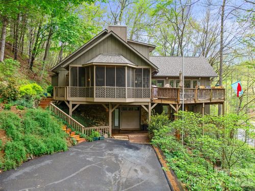 86 Laurel Dr, Burnsville, NC, 28714-2742 | Card Image