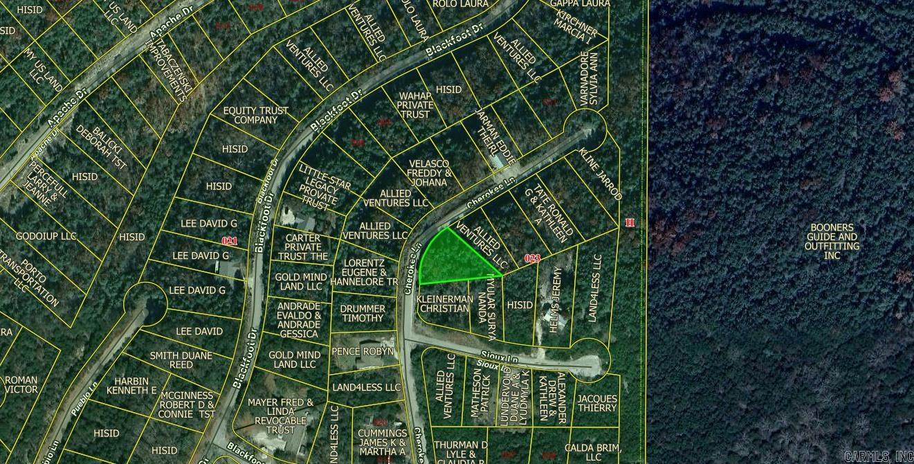 Land in Holiday Island 2