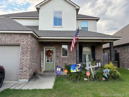 327 Windsor Woods Dr, Sulphur, LA, 70665-8810 | Card Image