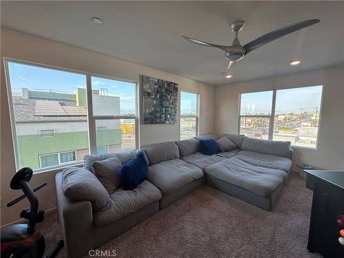 17612 Garden House Ln, Bellflower, CA, 90706-2107 | Card Image