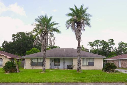 3930 Touraine Ave, Port Arthur, TX, 77642-2337 | Card Image