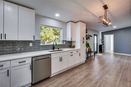 718 Glen Rhea Dr, Lake Dallas, TX, 75065-2836 | Card Image