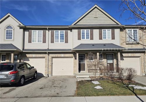 508 Beaumont Cres, Kitchener, ON, N2A0A8 | Card Image