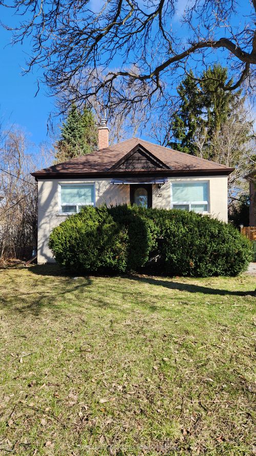126 Olive Ave, North York, ON, M2N4P1 | Card Image