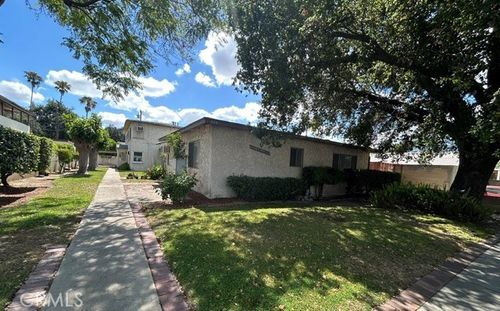 c-226 Garnet Way, Upland, CA, 91786-5905 | Card Image