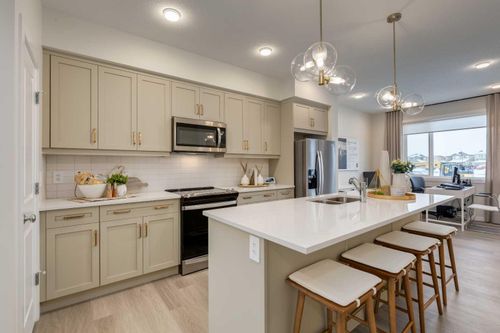 62 Starling Blvd Nw, Calgary, AB, T3P2V7 | Card Image