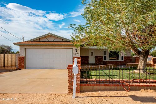 5603 W Avenue M2, Lancaster, CA, 93536-3114 | Card Image