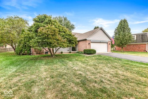 267 Poplar Grove Dr, Avon, IN, 46123-7923 | Card Image