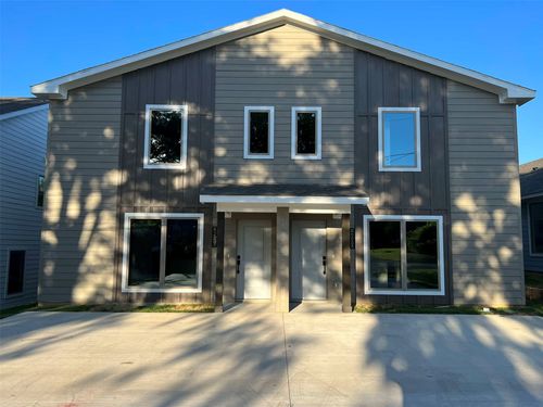 2526 S Fannin Ave, Denison, TX, 75020-7611 | Card Image