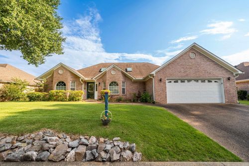 120 Forest View Cir, Hot Springs, AR, 71913-6557 | Card Image