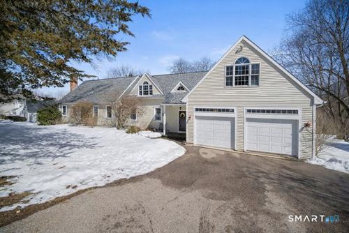 8 Hickory Ct, Colchester, CT, 06415-2355 | Card Image