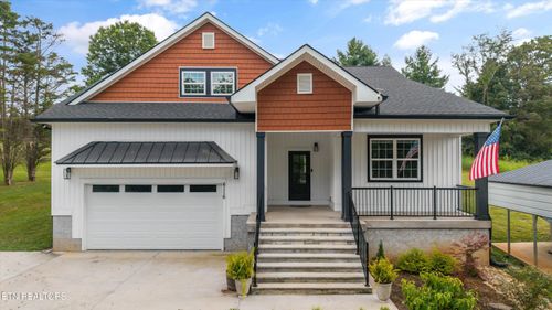 6116 Nails Creek Rd, Seymour, TN, 37865-3218 | Card Image