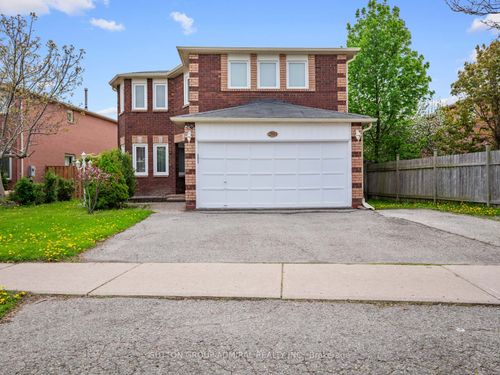 280 Bernard Ave, Richmond Hill, ON, L4S1C9 | Card Image