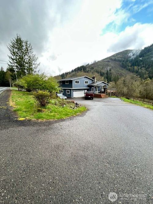 431 Highland Valley Rd, Morton, WA, 98356-9502 | Card Image
