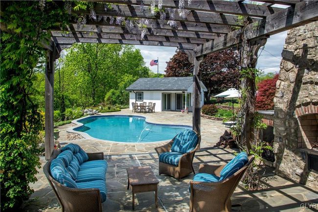 2332 Kunsman Rd, House other with 6 bedrooms, 5 bathrooms and null parking in Quakertown PA | Image 37