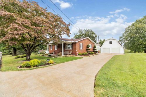 113 Perry St, Science Hill, KY, 42553-9315 | Card Image