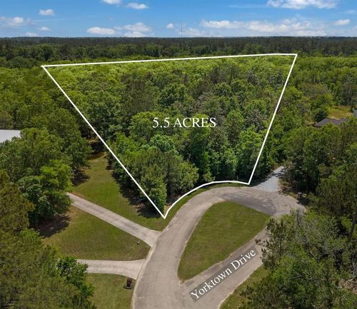 1122 Yorktown Dr, Slidell, LA, 70461-3019 | Card Image