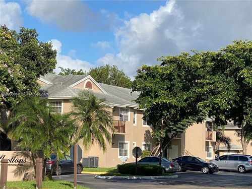 18o-2361 Nw 96th Ter, Pembroke Pines, FL, 33024-3044 | Card Image