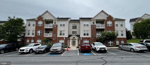 h-8265 Stone Crop Dr, ELLICOTT CITY, MD, 21043-4904 | Card Image