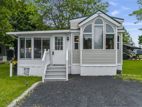 5 Eagle Lane, South Hero, VT, 05486 | Card Image