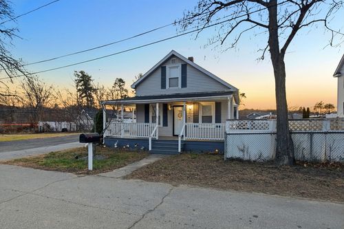 14 Mount Pleasant Ave, Dracut, MA, 01826-5917 | Card Image