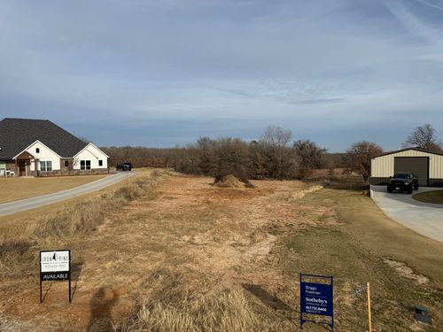 5028 Cottontail Ct, Springtown, TX, 76082-2668 | Card Image