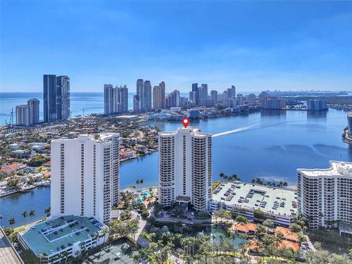 ph6-19101 Mystic Pointe Dr, Aventura, FL, 33180-4512 | Card Image