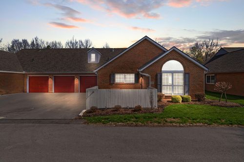 5732 Black Walnut Dr, Columbus, OH, 43230-4223 | Card Image