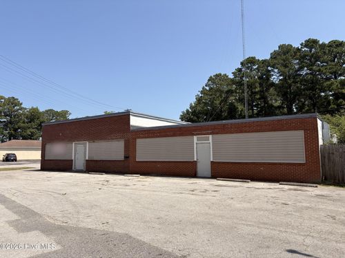 1836 Gum Branch Rd, Jacksonville, NC, 28540-4530 | Card Image