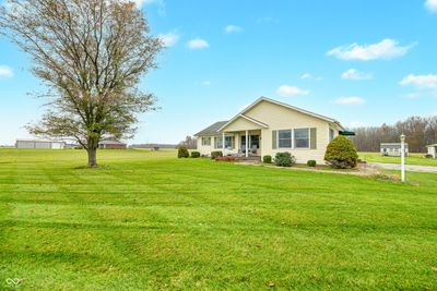 14 S County Road 600 E, House other with 3 bedrooms, 2 bathrooms and null parking in Seymour IN | Image 2