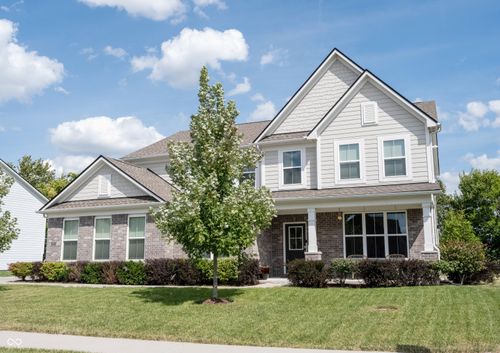 9927 Midnight Line Dr, Fishers, IN, 46040-6617 | Card Image