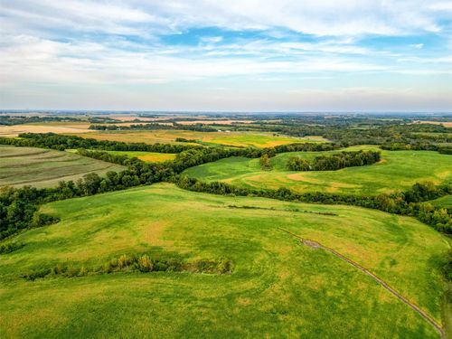 000 S Attica Rd, Knoxville, IA, 50138 | Card Image