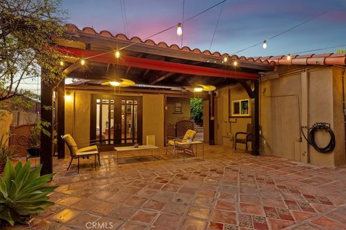 11232 Oxnard St, North Hollywood, CA, 91606 | Card Image