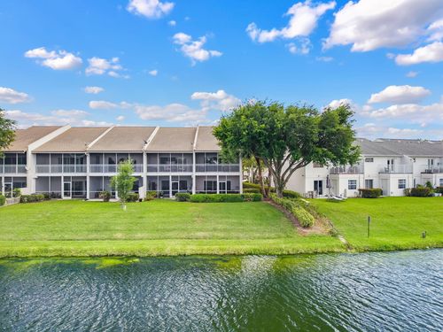 12598 Westhampton Cir, Wellington, FL, 33414-5581 | Card Image